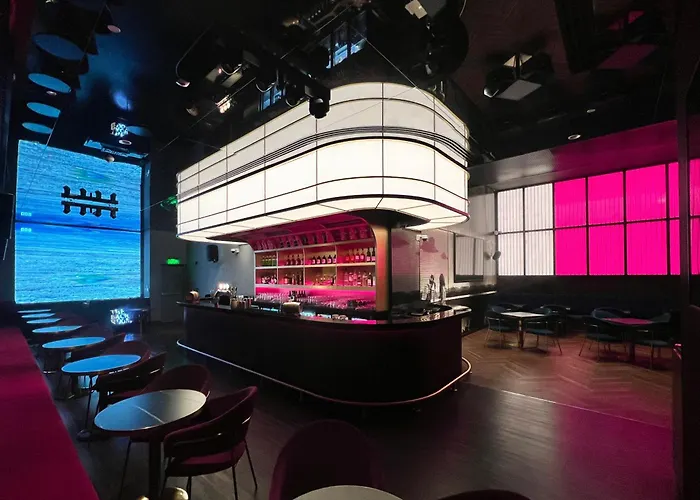 Adagio Doha
